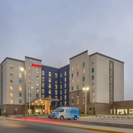 Fairfield Inn & Suites By Marriott Коацакоалкос Екстериор снимка
